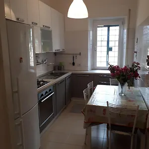 Appartamento Mirandolina, Roma